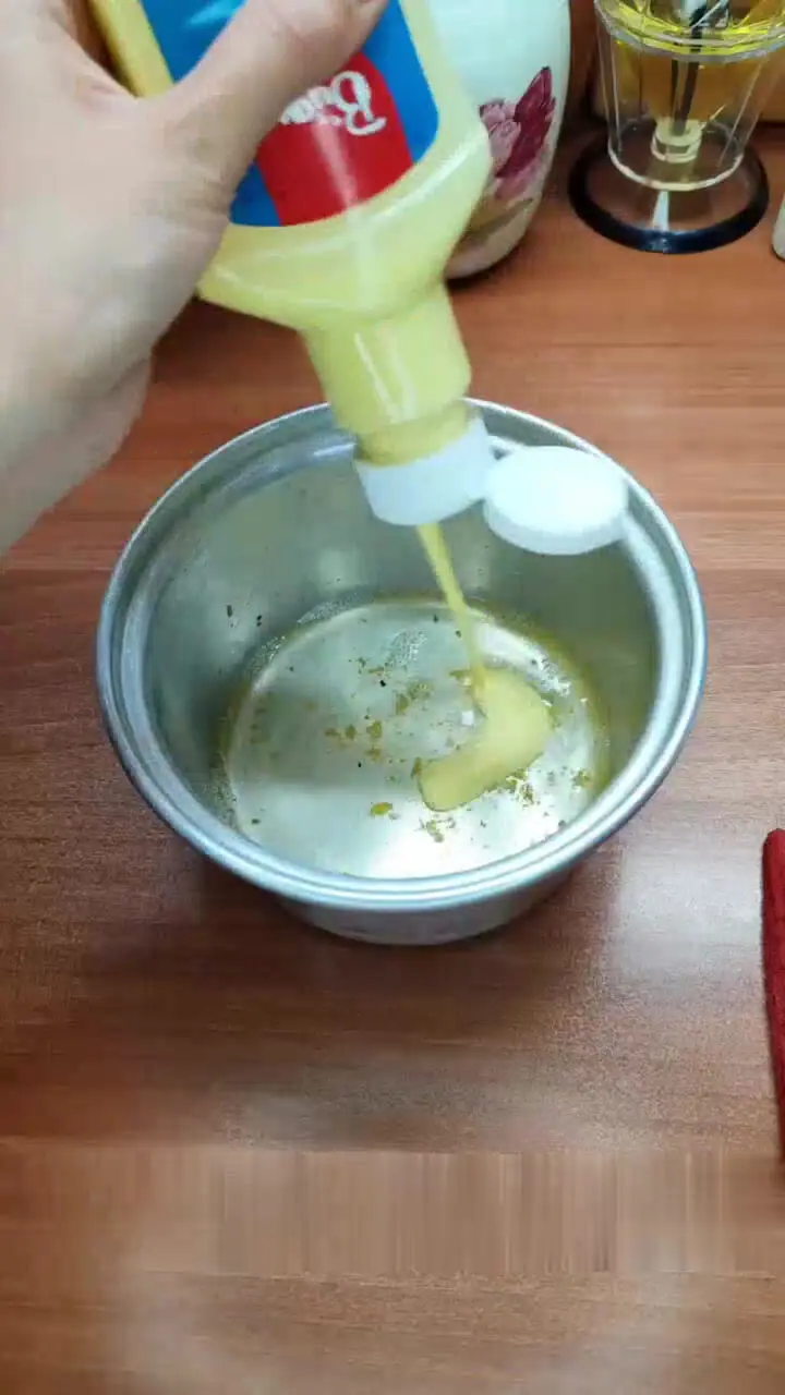 طرز تهیه زولبیای خانگی در 5 دقیقه فوری و خوشمزه+ فیلم